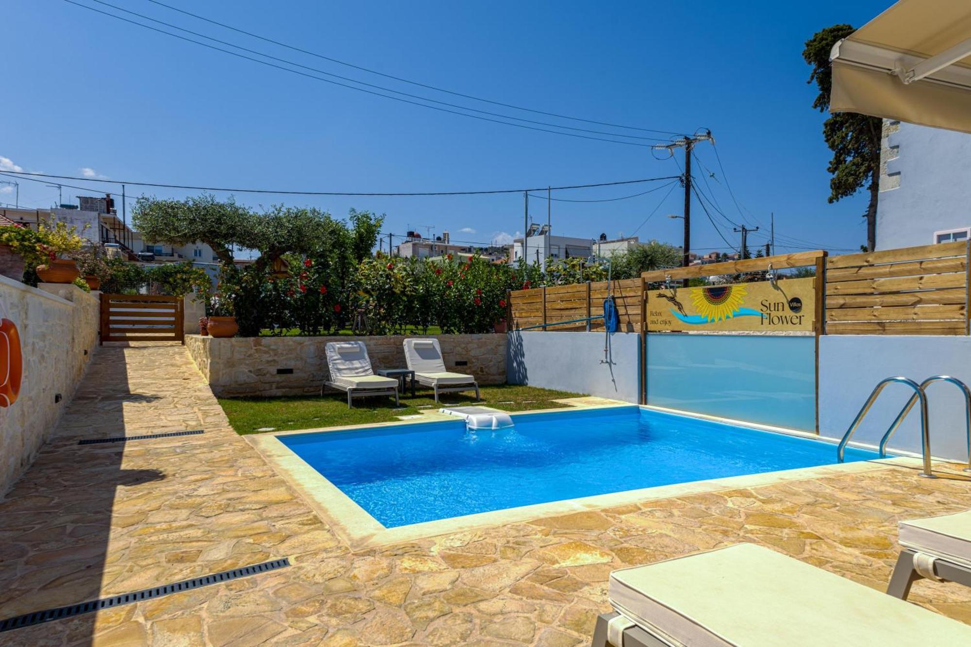 Sun Flower Villas With Sea View Агия-Марина Экстерьер фото