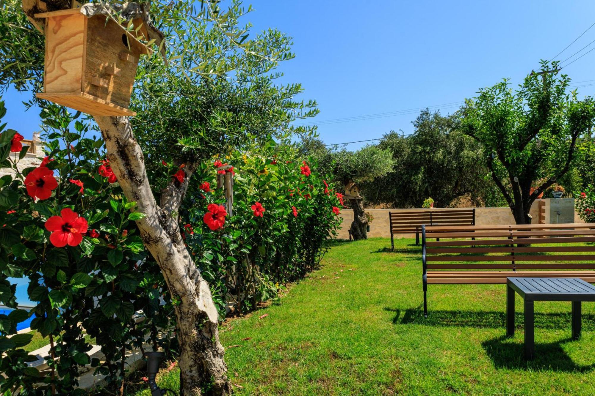 Sun Flower Villas With Sea View Агия-Марина Экстерьер фото